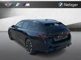 BMW 550 e xDrive Touring M Sport Leder B&W Pano AHK - BMW 5er Reihe Gebrauchtwagen in Bochum