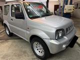 Suzuki Jimny 4WD - Suzuki Jimny: Allradantrieb