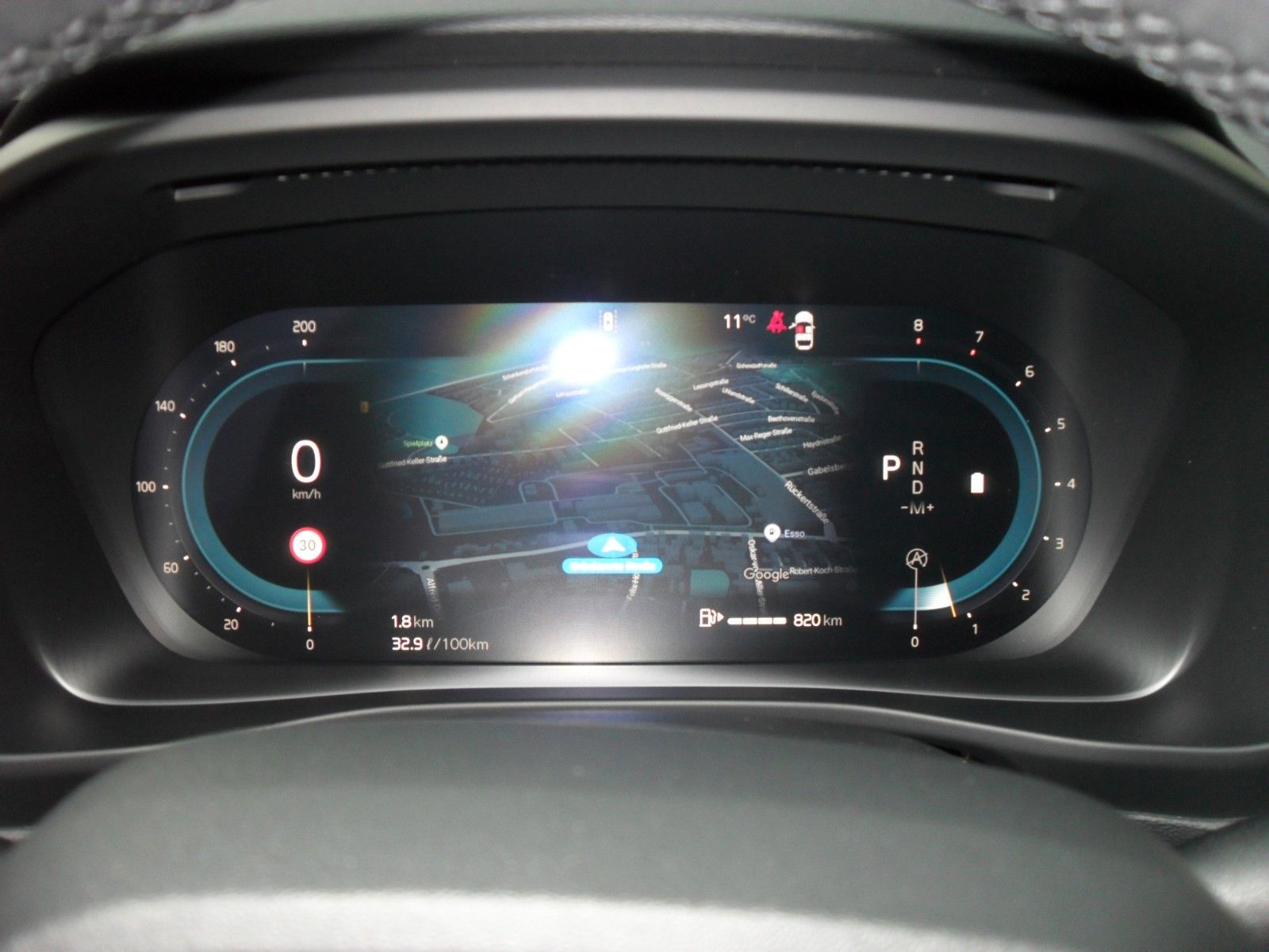 Fahrzeugabbildung Volvo XC40 B4 Plus Black Edition | 360° | Pamora.