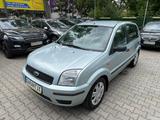Ford Fusion 1,4 16V + EST + - silberne Ford Fusion