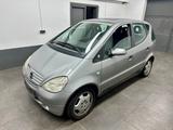Mercedes-Benz A 160 ELEGANCE Klima AHK SHZ Lamellendach - Mercedes-Benz A-Klasse: Lamellendach