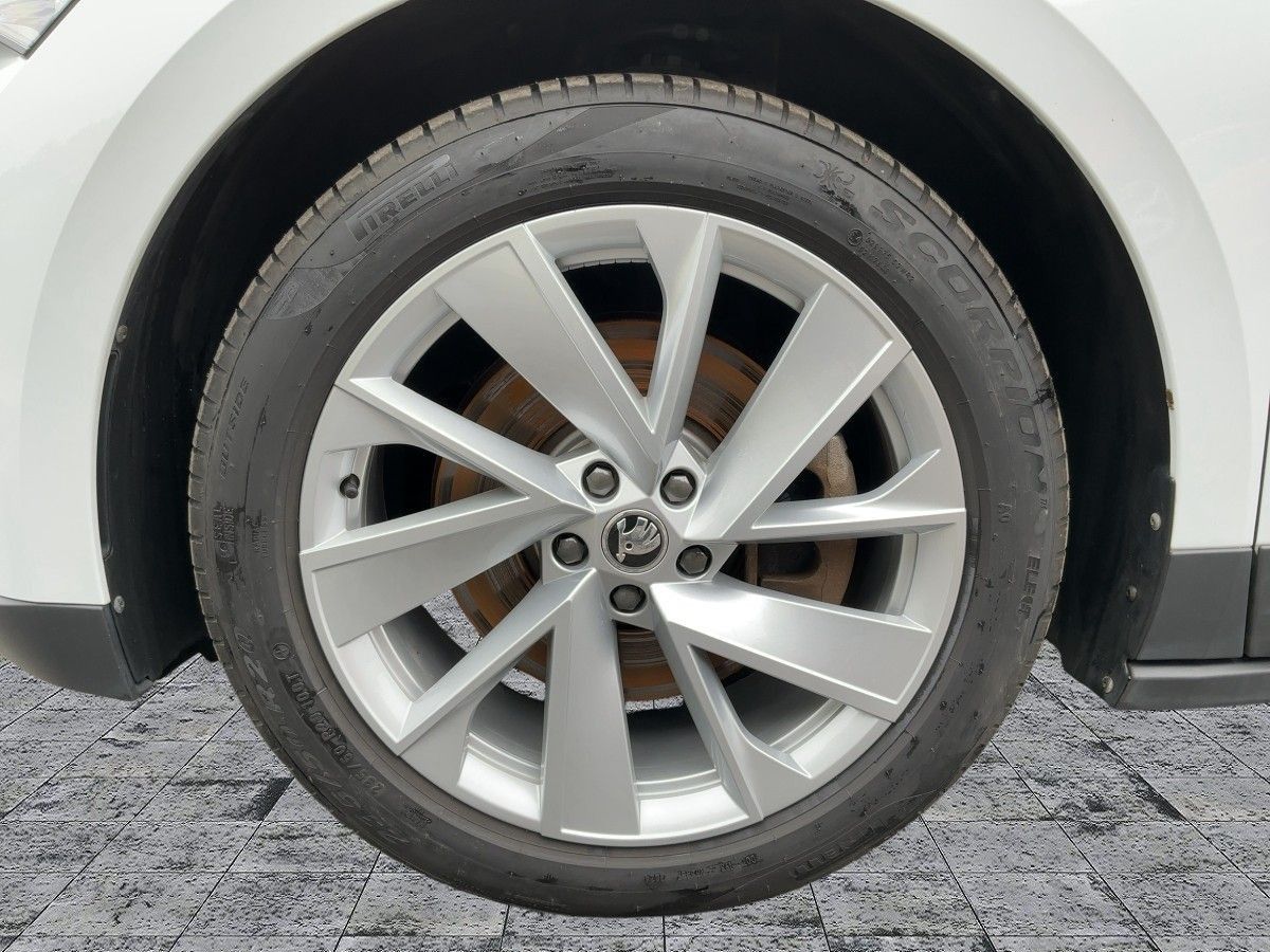 Skoda Enyaq - Bild 8