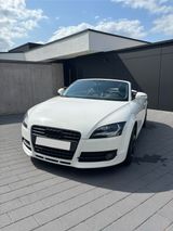 Audi TT Roadster 1.8 TFSI - - Audi TT aus 2010: Roadster