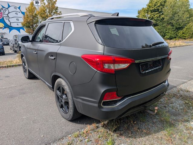 Ssangyong REXTON 2.2 Diesel e-XDi 220 Sapphire 4WD