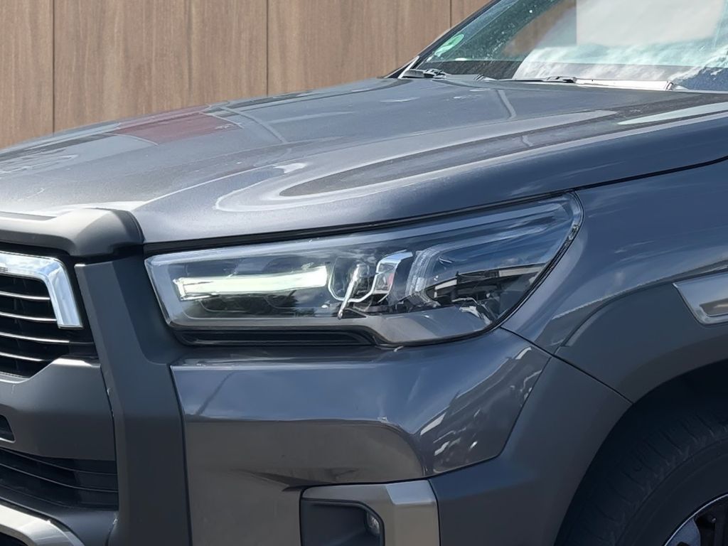 Toyota Hilux — fotografia 3