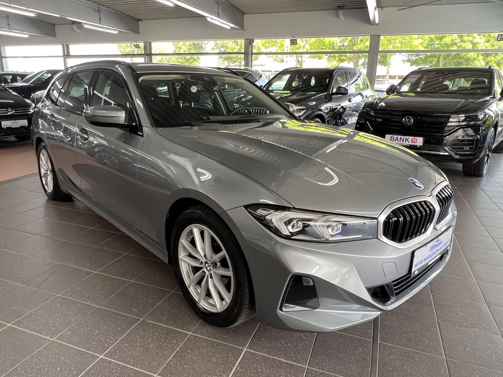 BMW 318 d Touring Driving Assistant+Curved+LED+BLCP foto 2