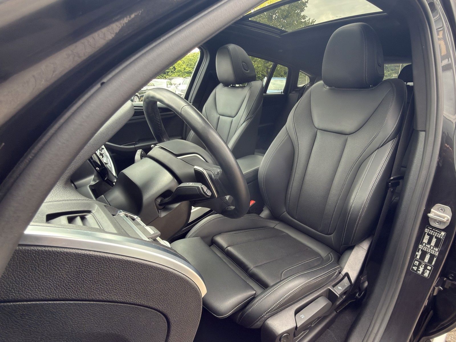 BMW X4 xDr 20d LEDER PANO HUD 360 LCPROFF LASER AHK foto 21