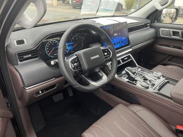 Bild 7 Foton 4 PickUp DoKa 4WD - Heckklappe mit Trittbrett