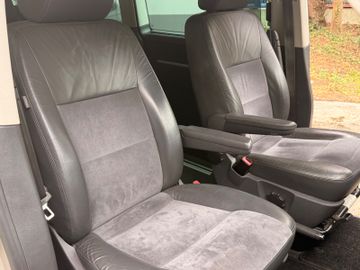 Volkswagen T5 Multivan - 10