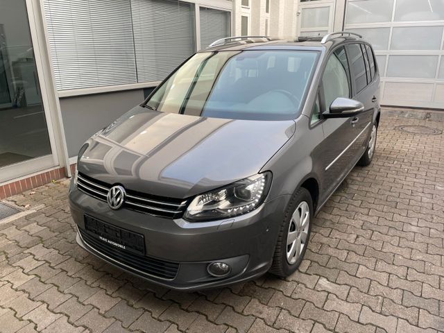 Volkswagen Touran Highline BMT *TEMPOMAT*ERSTE HAND*BT*