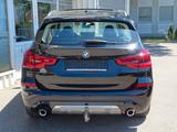 BMW X3 xDrive20d Aut Luxury Line Navi Leder LED Pano - BMW X3 Gebrauchtwagen in München