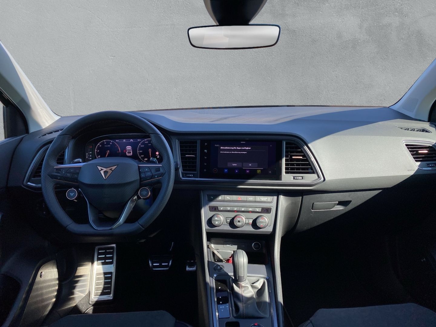 Fahrzeugabbildung CUPRA Ateca Basis 4Drive 2.0 TSI EU6e Navi Digitales C