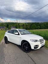 BMW X6 xDrive40d-Sportpaket-HeadUp- 1. Hand-Panodach - BMW X6: 40d