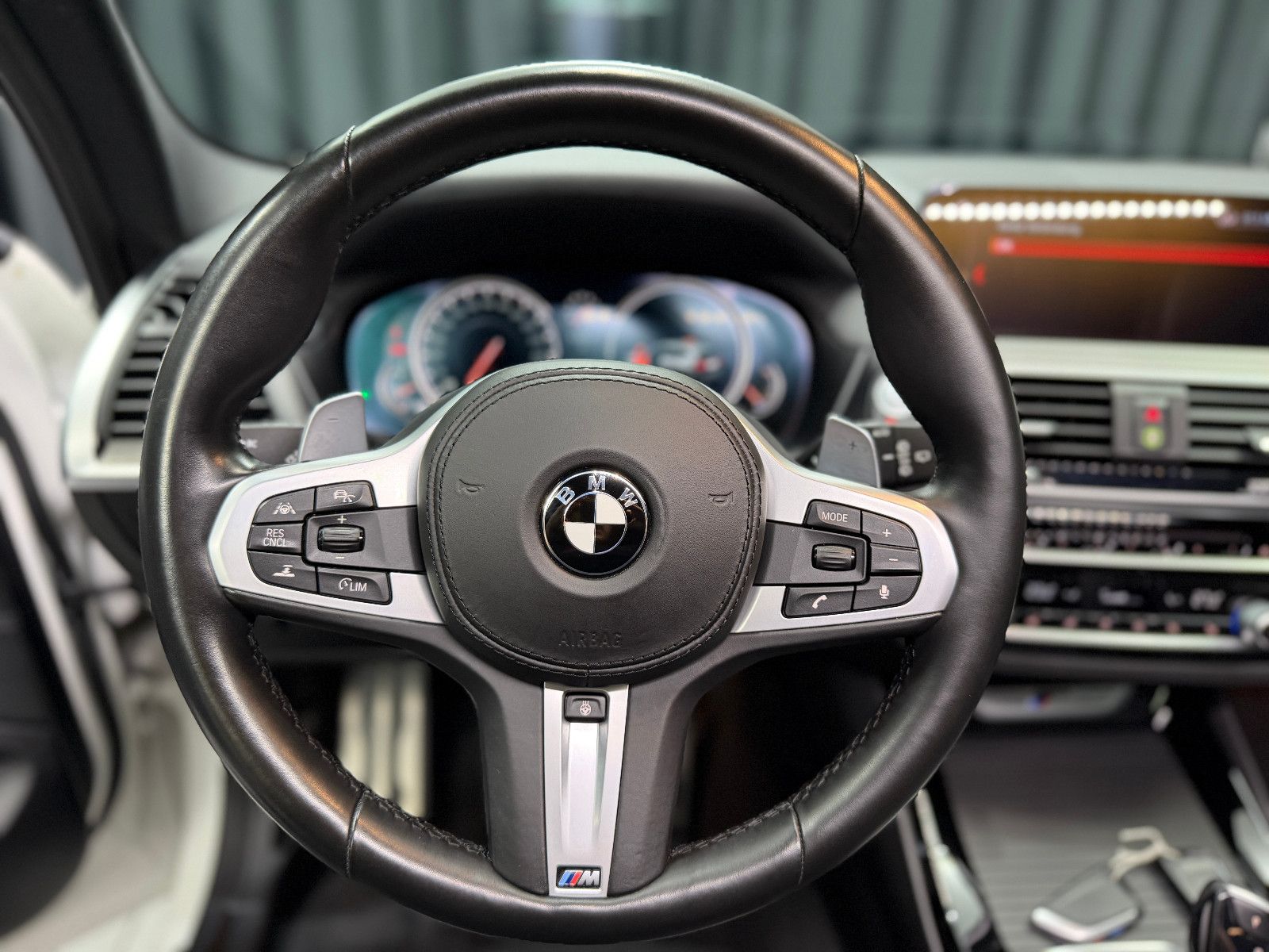 Fahrzeugabbildung BMW X3 M40 i |HuD|360°|LED|SITZBELÜFTUNG