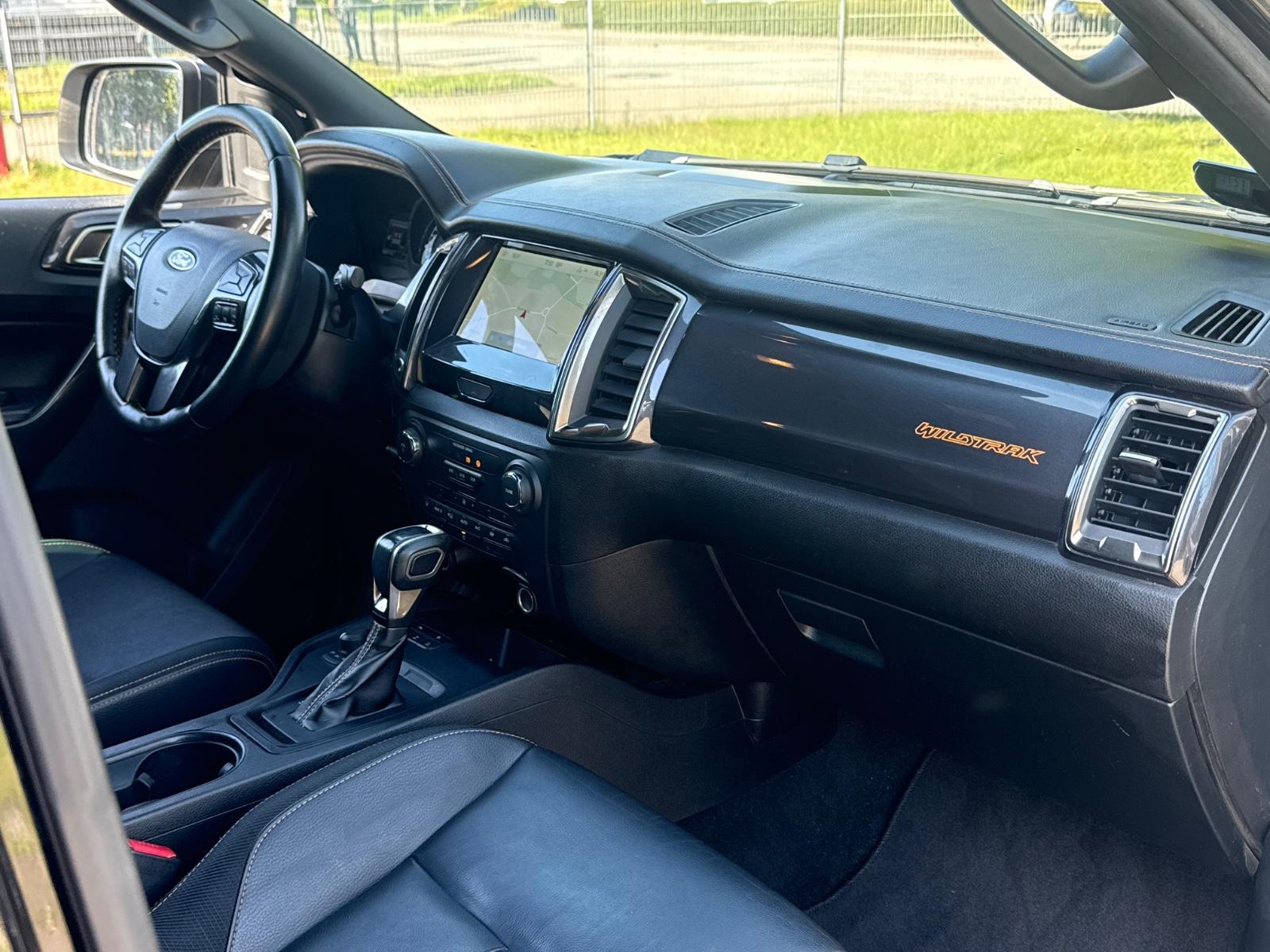 Ford Ranger Wildtrak Doppelkabine 4x4 Automatik R.Cam