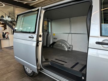 Volkswagen T6  *ACC*LED*NAVI*Klima*3.SITZER*1-Hand*