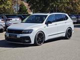 Volkswagen Tiguan  R-LINE 2.0 TSI DSG 4m ( USA) # Tuning - : Geländewagen, Us