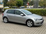 Volkswagen Golf VII Lim. Comfortline BMT Automatik* - : Unfallwagen