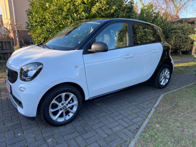 Smart ForFour forfour electric drive / EQ Passion