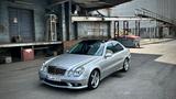 Mercedes-Benz E 320 AMG-Paket Lim. Nappal. Sitzklima. Pano.