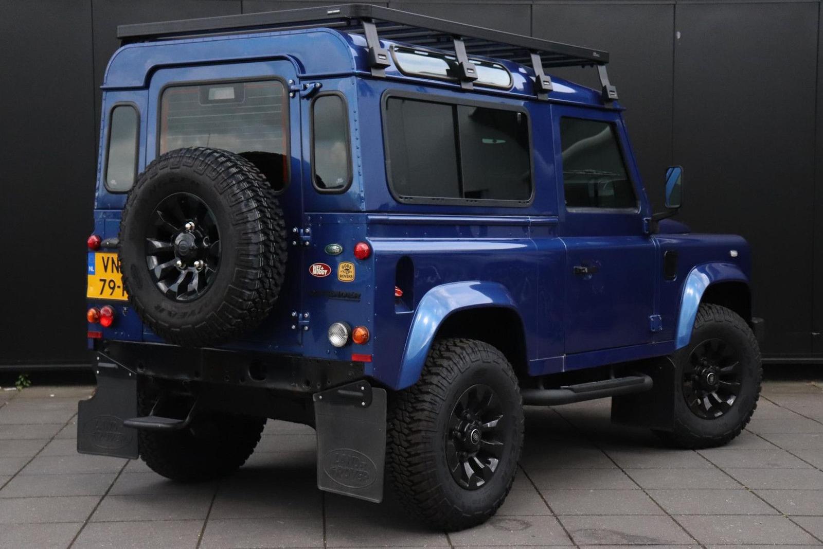 LAND ROVER DEFENDER - 2.2 D - 90 - 122 CV - 4X4 - BVM