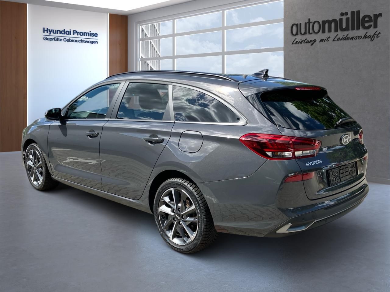 Fahrzeugabbildung Hyundai i30 DCT ADVANTAGE LED*NAVI*2Z-KLIMA*CARPL*KEYLES