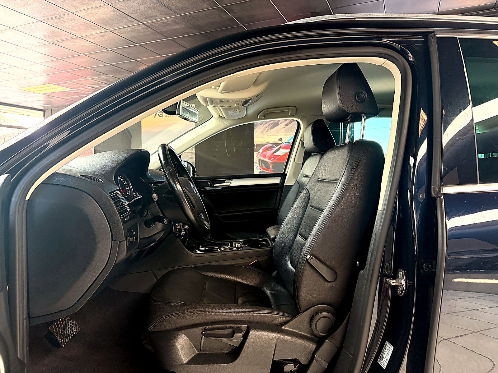 Fahrzeugabbildung Volkswagen Touareg V6 TDI Terrain Tech 4Mot/NAVI/LED/LEDER