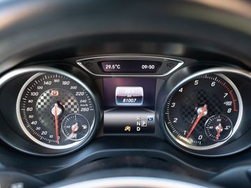Mercedes A 180 - 11