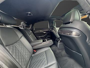2022 AUDI A8 — миниатюра 20