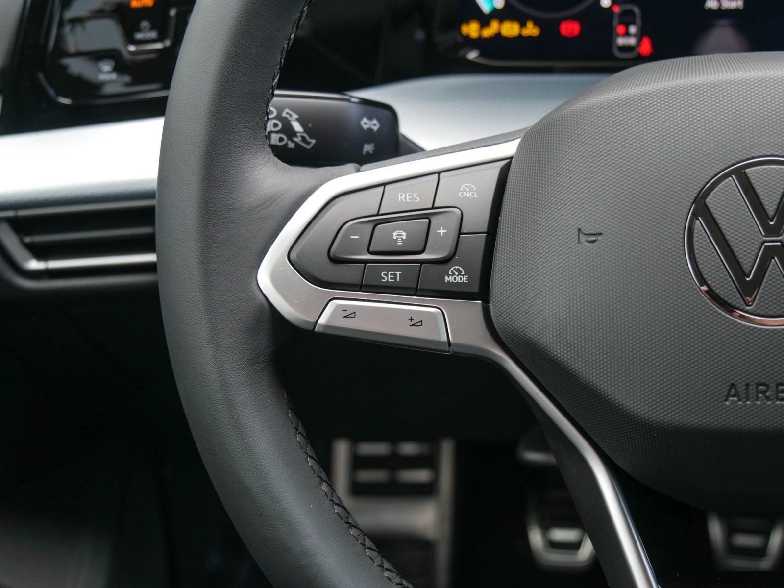 Volkswagen Golf - Bild 13