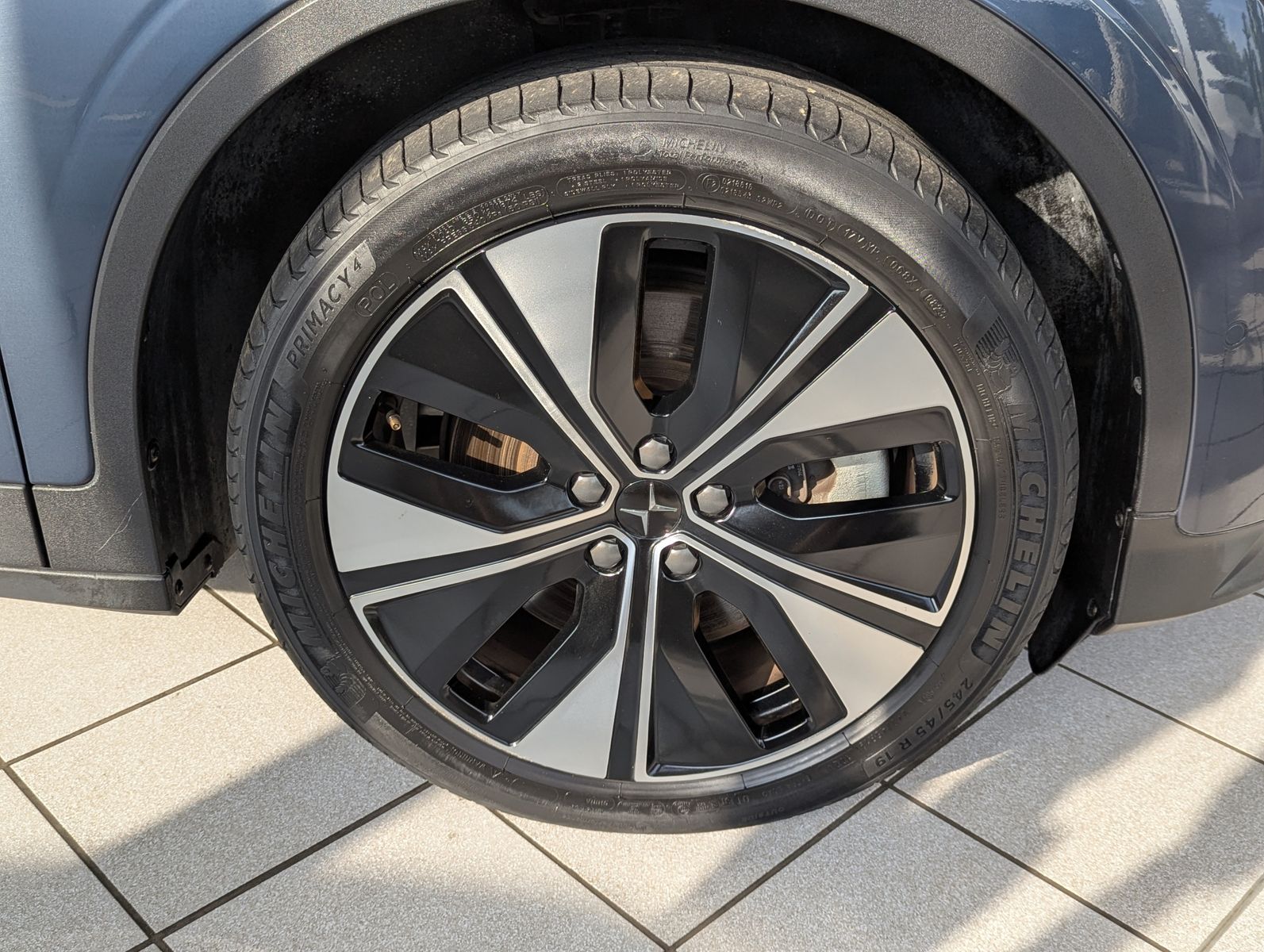 Fahrzeugabbildung Polestar 2 78 KWh Long Range Pilot LED 360° MEMO SoH 95%