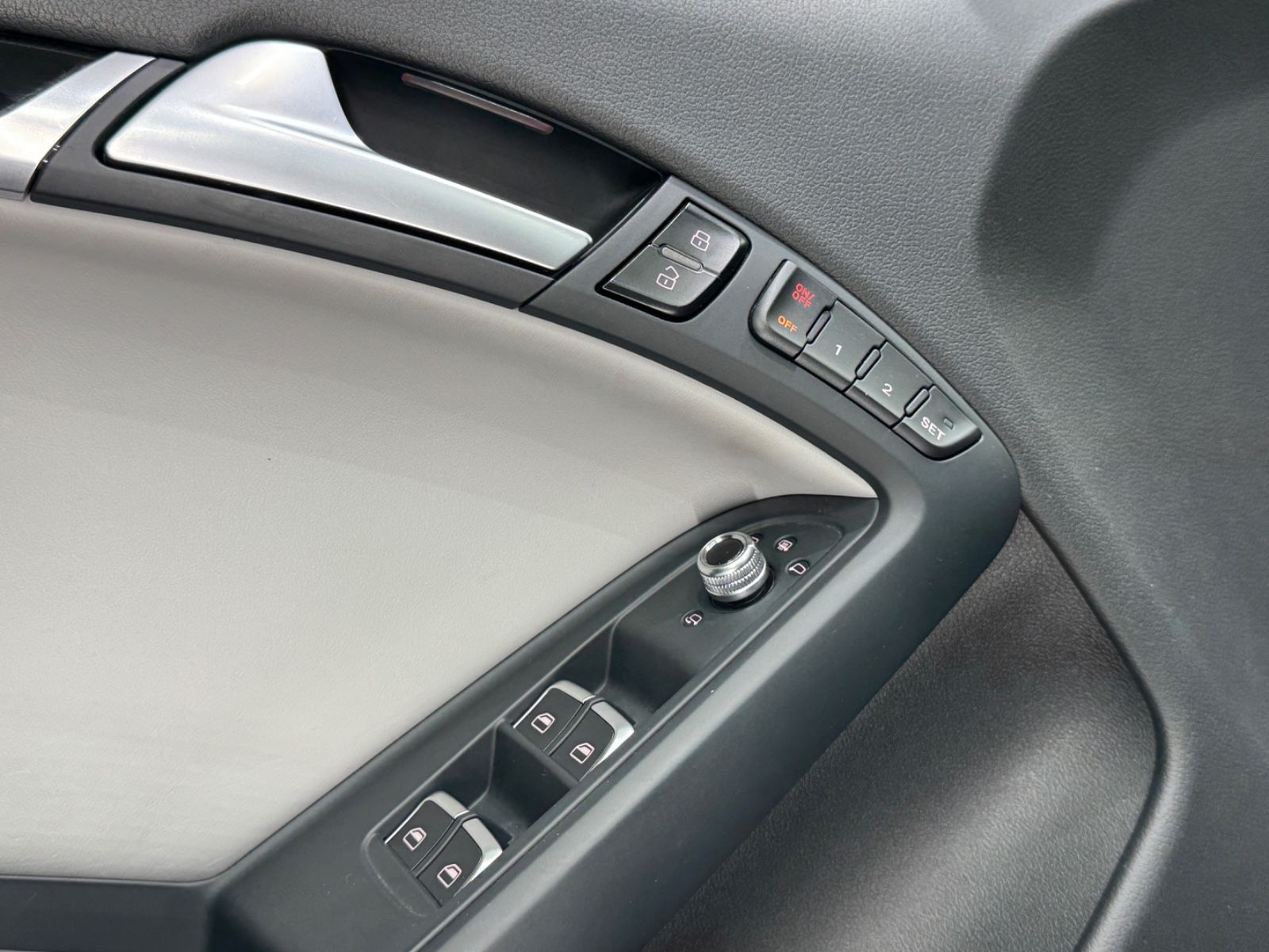 Fahrzeugabbildung Audi A5 Cabriolet 3.0 TDI quattro|3xS-LINE|S-TRONIC|