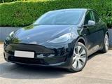 Tesla Model Y - Tesla Model Y in Oberhausen