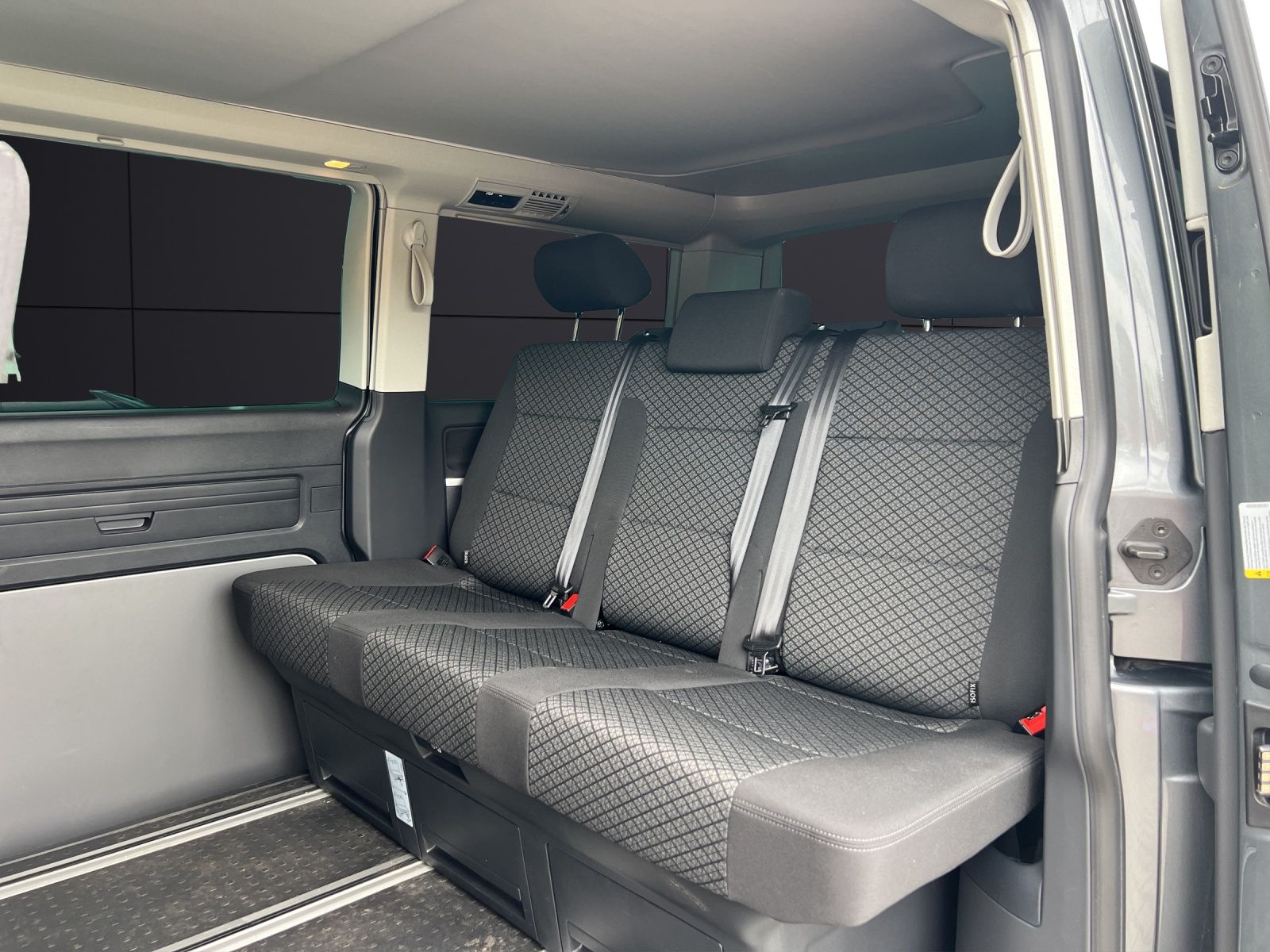 Fahrzeugabbildung Volkswagen T6 California T6.1 TDI Beach Tour Edit. DSG 4- M