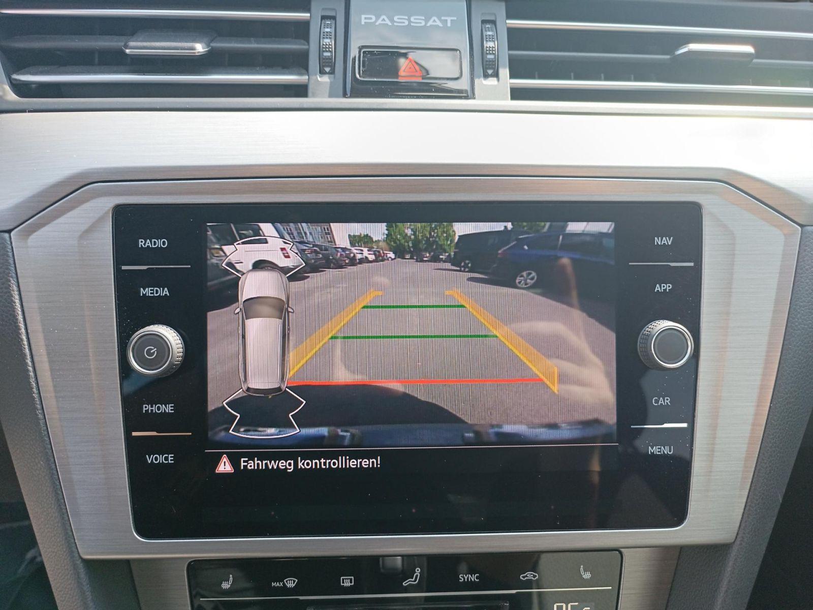 Volkswagen Passat 1.5 TSI Conceptline DSG *R-CAM*, миниатюра 12