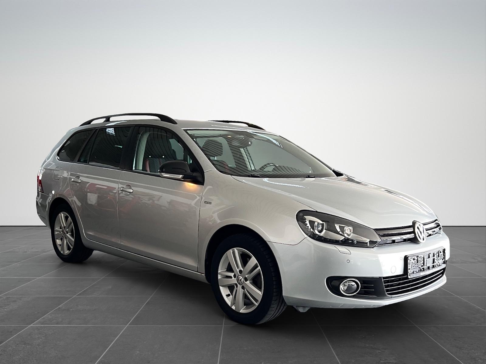 Volkswagen Golf 1.6 TDI Variant/Match/DSG*XENON*PDC*SHZ*AHK
