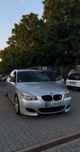 BMW Bmw e60 530i m packet mit neu Tüv - BMW 530 aus 2006: 530i