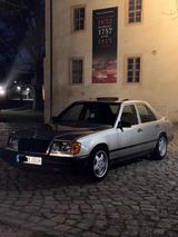Mercedes-Benz Mercedes w124 e260 Automatic - Mercedes-Benz E 260 Gebrauchtwagen