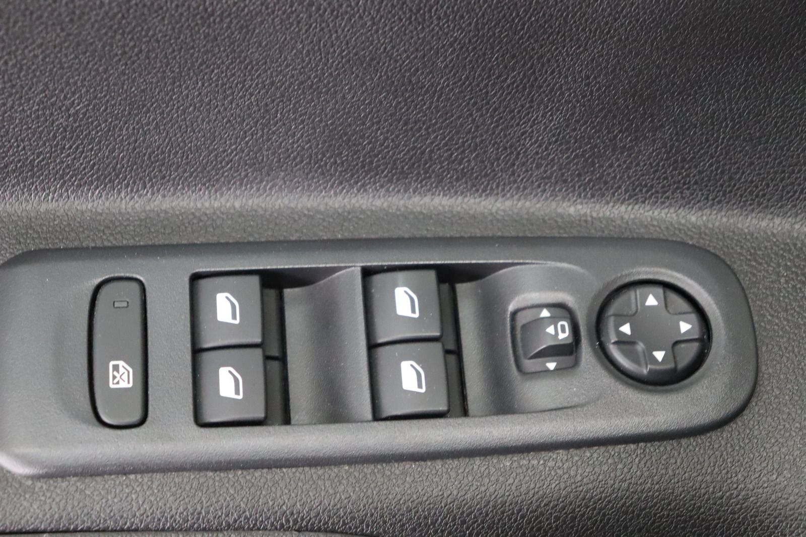 Fahrzeugabbildung Citroën Berlingo 1.Hand * wenig km MPV Shine M