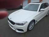 BMW 540i xDrive Touring A - Luxury Line - BMW 540 in Kassel