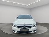Mercedes-Benz B -Klasse B 180*SHZ*PDC*Bi-Xenon* - Mercedes-Benz B 180 in Stuttgart
