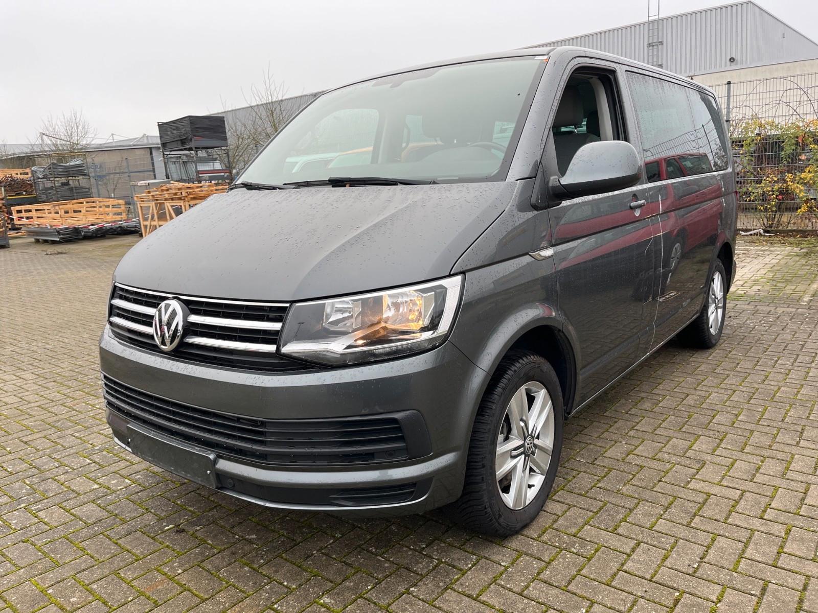Volkswagen T6 Multivan 2.0 TDI*NAVI*7-SITZER*AHK*PDC*STANDH