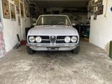 Alfa Romeo Alfetta - Alfa Romeo aus 1976