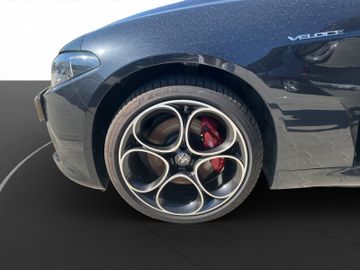 Alfa Romeo Giulia Veloce Q4 2.0 Turbo 16V Kam.+KeyLess+SHZ