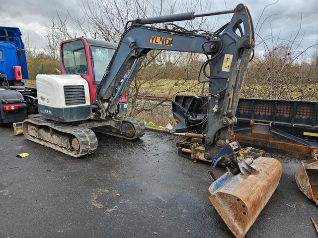 Hyundai 60CR9 Minibagger 6t mit Hammer/with hammer