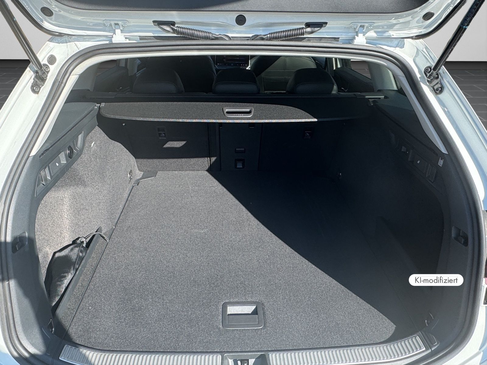 Volkswagen Passat Variant - Bild 17