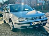 Volkswagen Golf IV silber | Baujahr 2000 | TÜV bis 06/27 - VW Gebrauchtwagen von 2000
