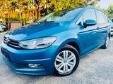 Volkswagen Touran BMT/7-Sitze/SHZ/PDC/Scheckheft - VW Touran Gebrauchtwagen in Mainz