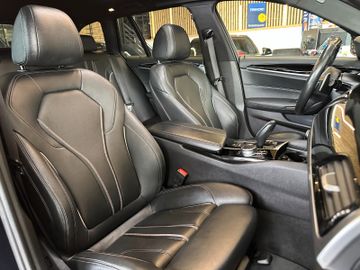 MYAUTOCENTER – Gebraucht- und Jahreswagen mit Werkstattservice in Pfaffenhofen BMW 520 *KEYLES*HEAD-UP*PANO*ACC*AHK*PDC(CAM)*