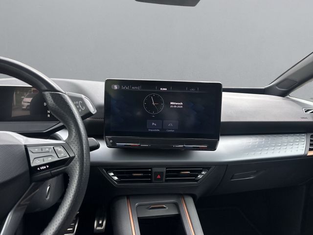 Born 60kW/h *Panorama+Navi+HeadUp+360 Kamera+ACC